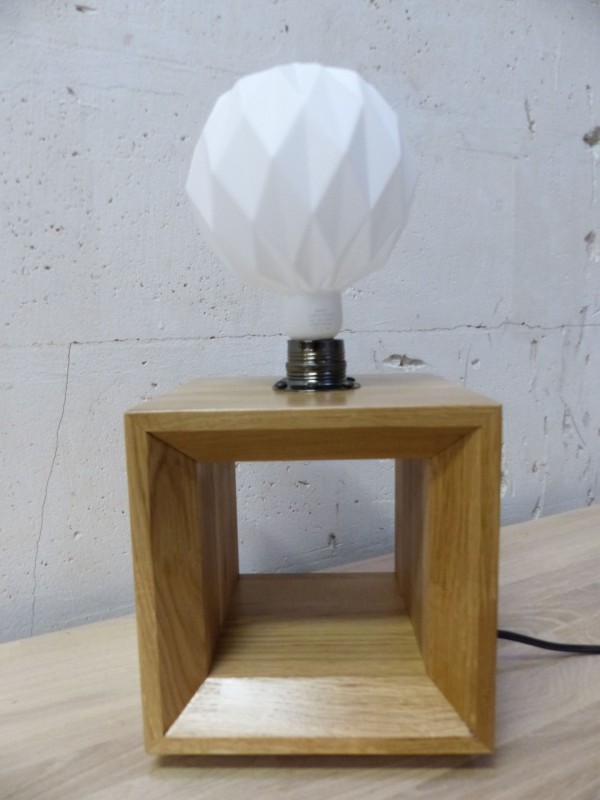 LAMP02 - Lampe cube chêne